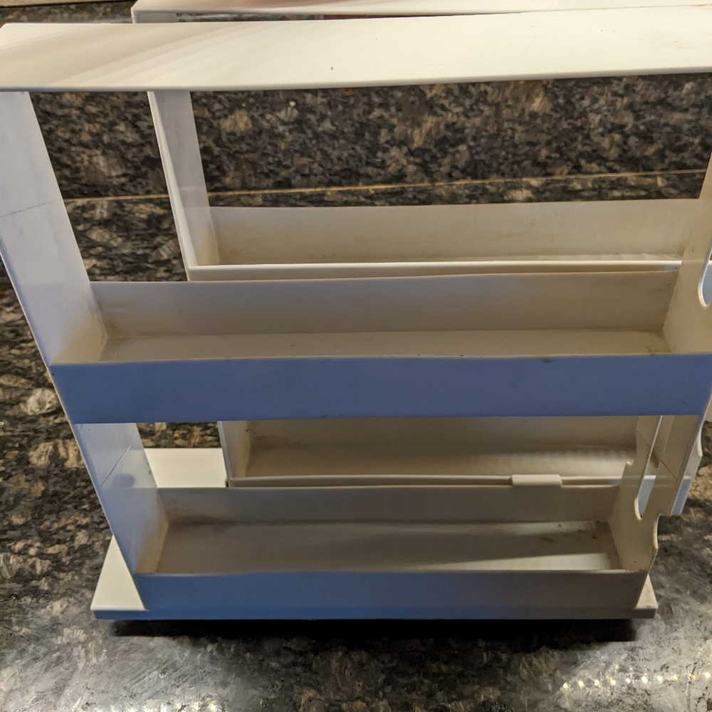 Space Saving Spice Rack - Picture 2 of 14